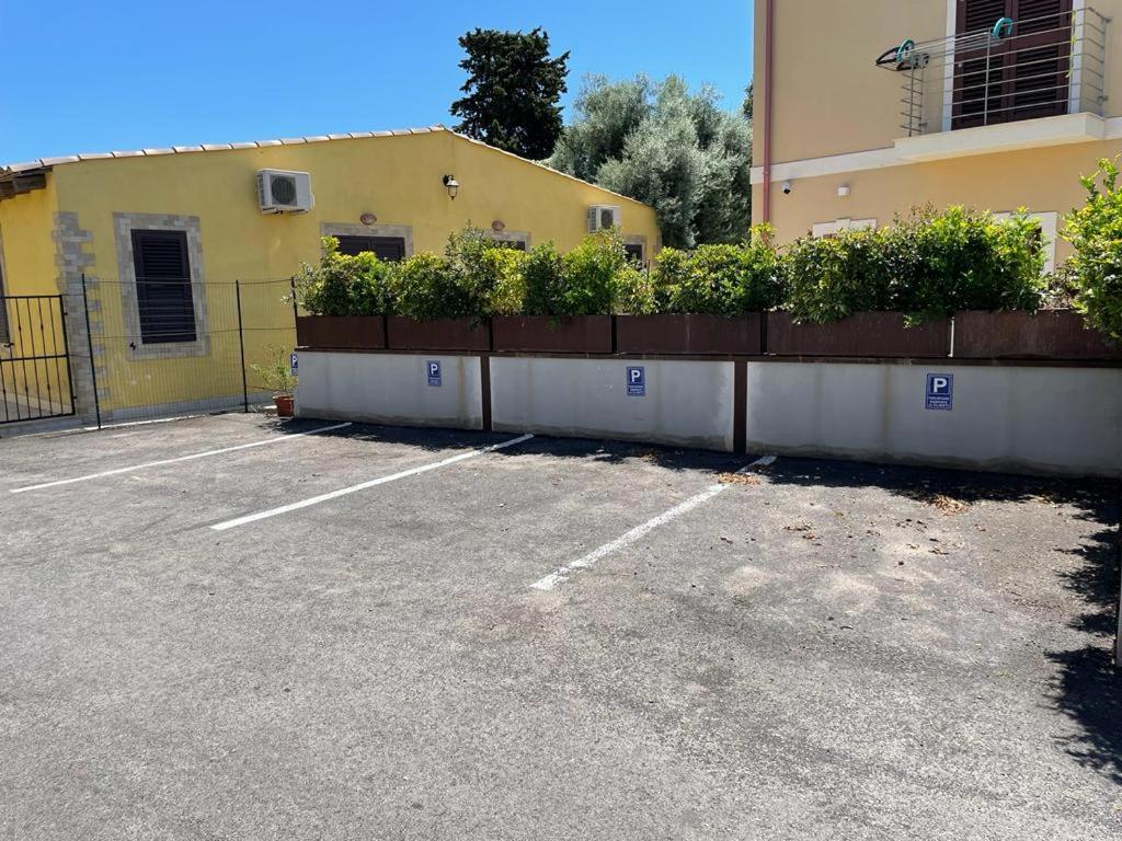 Le Case Al Quadrato Syracuse Bagian luar foto